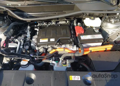 2025 Toyota Bz4X Xle из США, поврежденный, VIN JTMAAAAA3SA066926